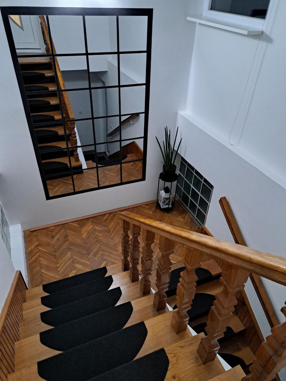 Apartmani Habibi Jalzabet Luaran gambar